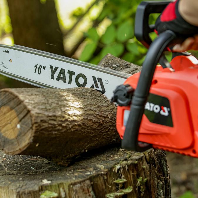 Yato Akkumoottorisaha 16" 2X18V runko halkaisukäytössä